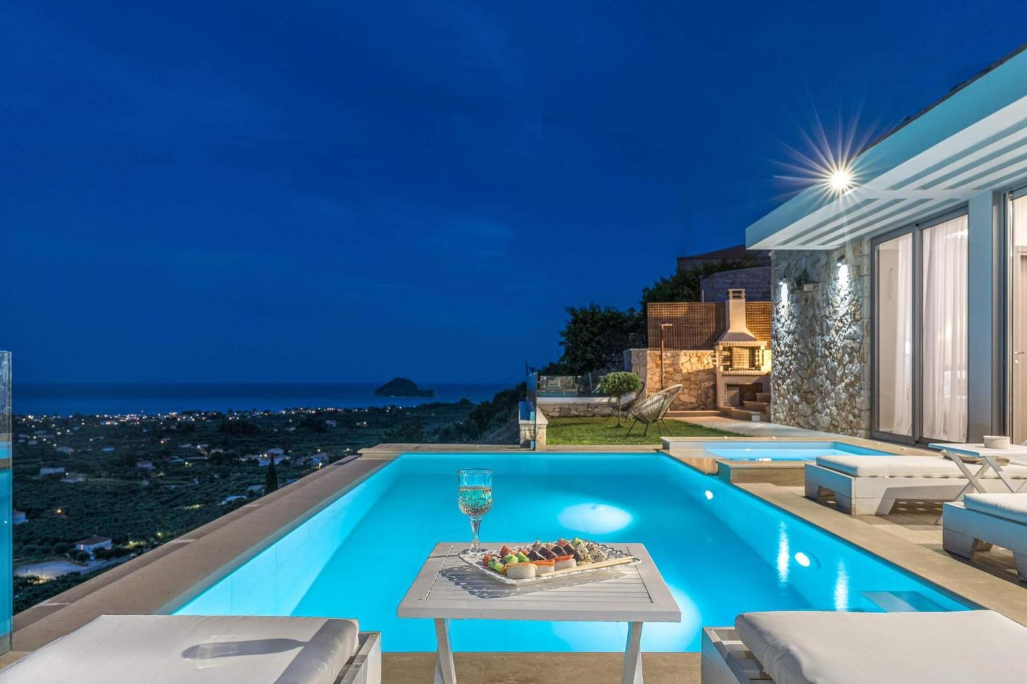 Pietra Caves Villa