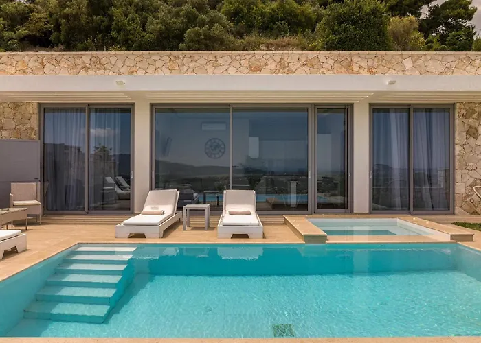 Pietra Caves Suites